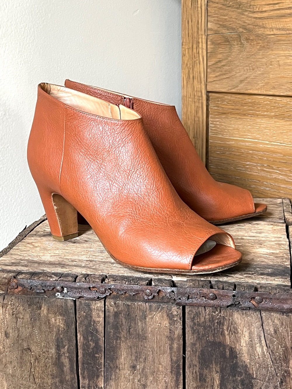 Maison Martin Margiela 22 Vintage Cognac Peep Toe Leather Booties 40.5